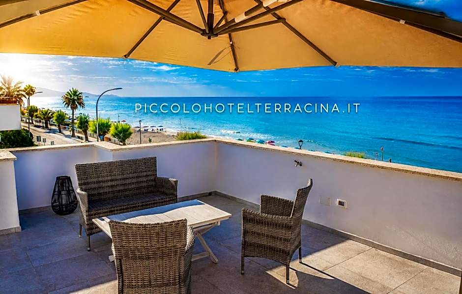 Piccolo Hotel
