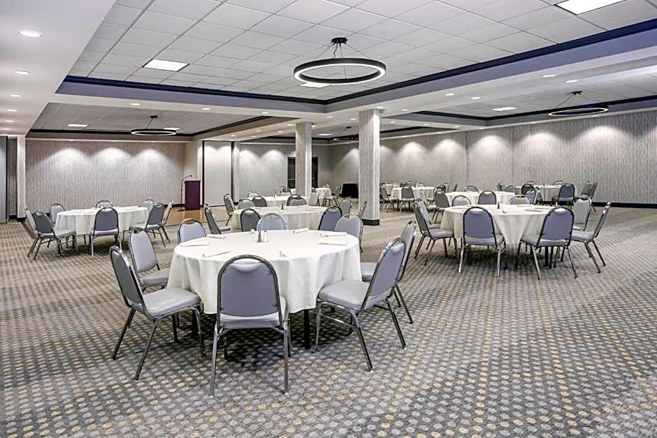 Holiday Inn Quincy By IHG
