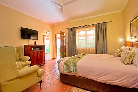 Classic Twin Room