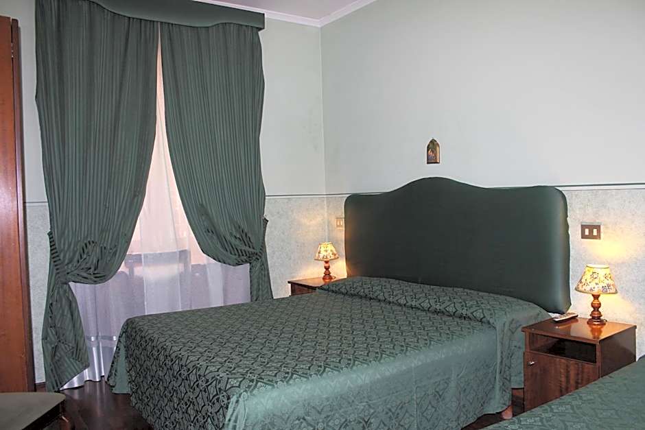 Anne & Mary B&B – Rome