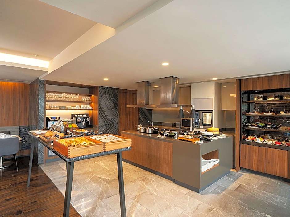 Pullman Bangkok King Power