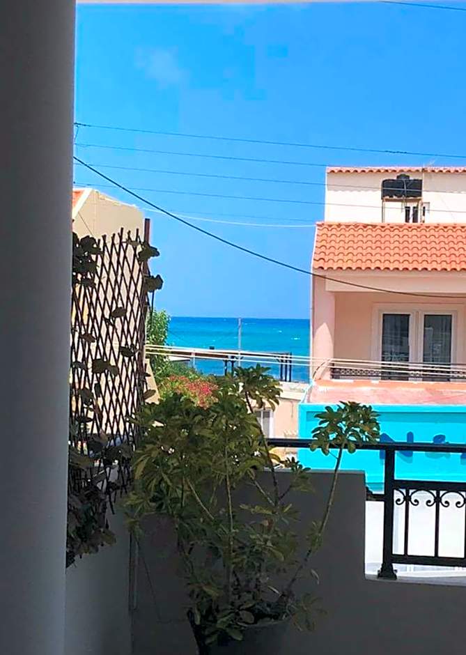 Heaven Studios & Apartments