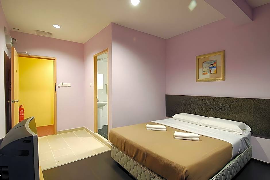 Aristo Hotel @ Putatan