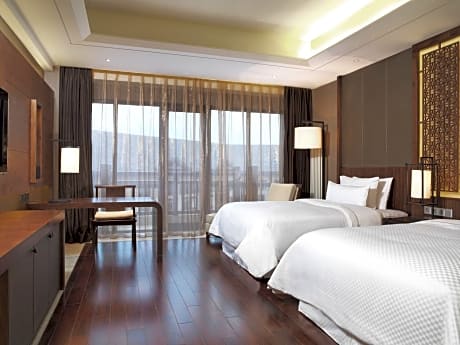 Room, 2 Double Beds, Resort View