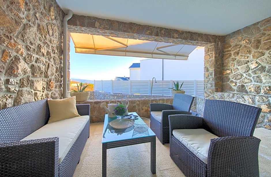 Villa Miracle 1 with heated pool