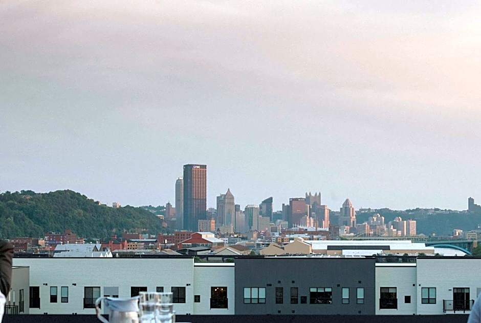 TRYP by Wyndham Pittsburgh/Lawrenceville