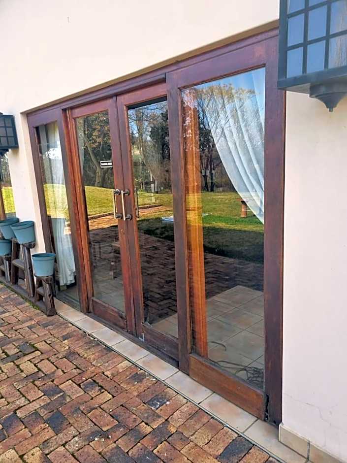 Emufuleni river logde