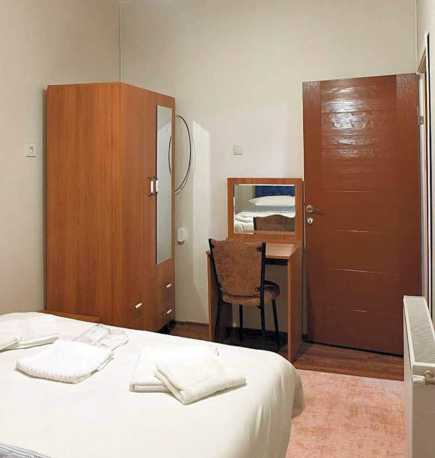 ÖZ Butik Otel Antik Kent Myrleia