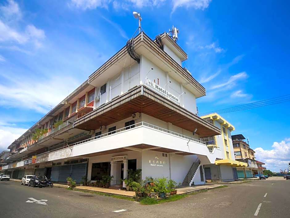 SUPER OYO 1026 Hotel Lutana