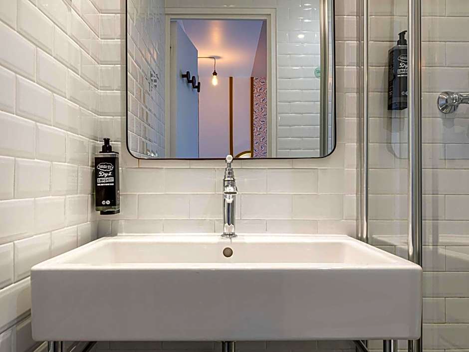 ibis Styles Paris Eiffel Cambronne