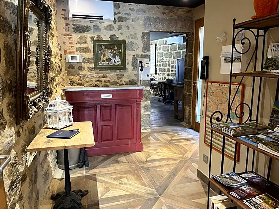 Le 19 - Suite LaFayette 70m2 - Centre Historique - Clim