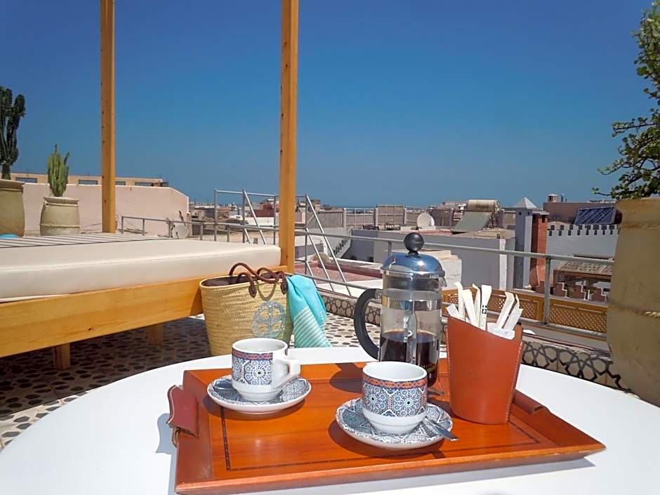 Riad Emotion