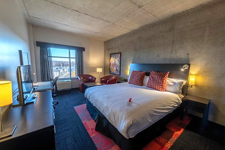 Grand Times Hotel - Aeroport de Quebec