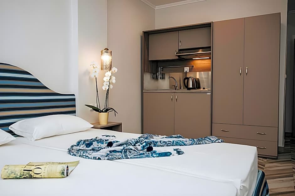 Parthenon Art executive wing