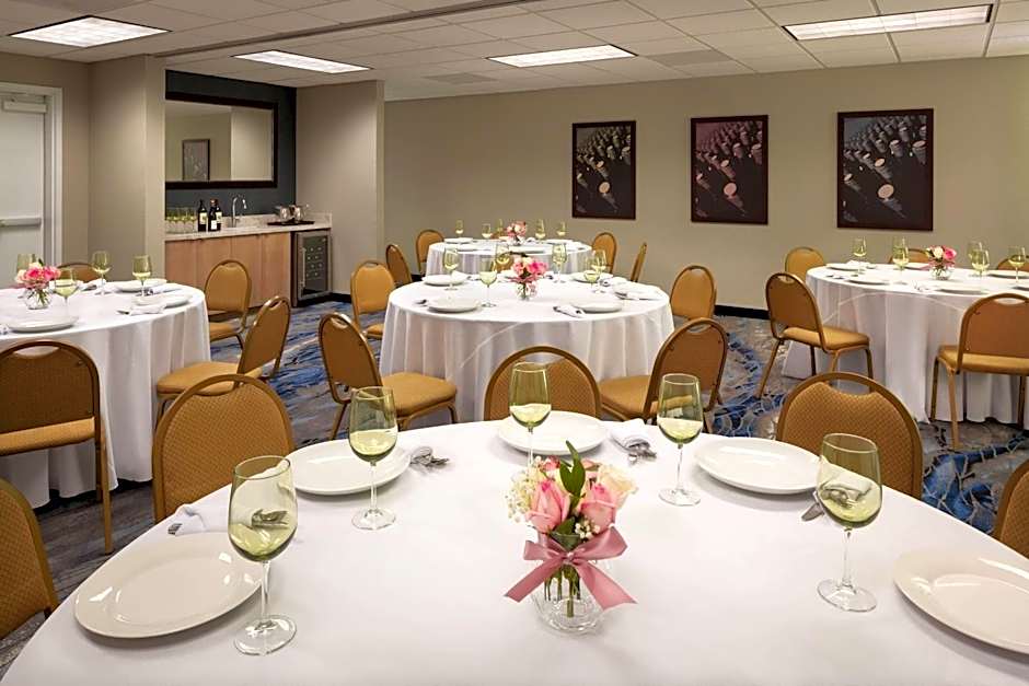 Fairfield Inn & Suites by Marriott Napa American Canyon