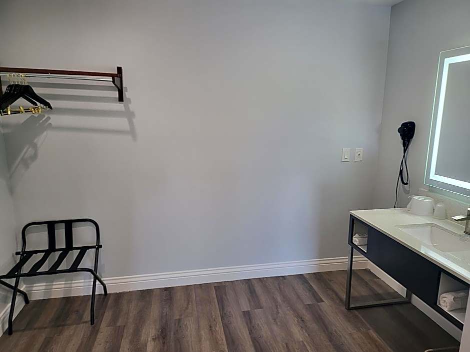 Motel 6 Vallejo, CA - Napa Valley