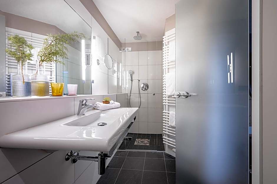Boutique Hotel Bellevue Lermoos