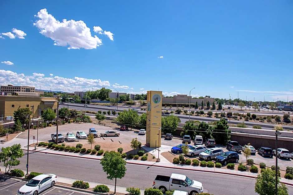 Hampton Inn By Hilton Albuquerque-University/Midtown