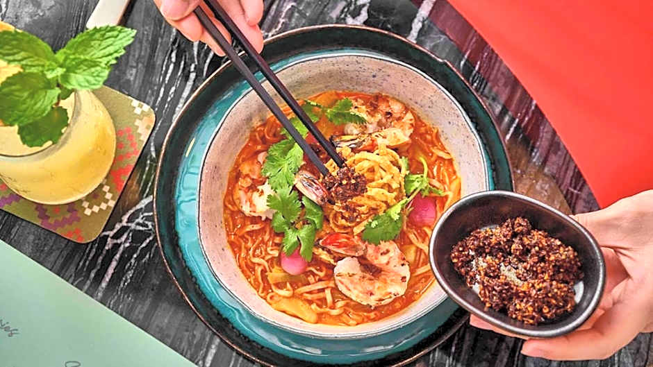 Sea View Spacious Condo At Pattaya