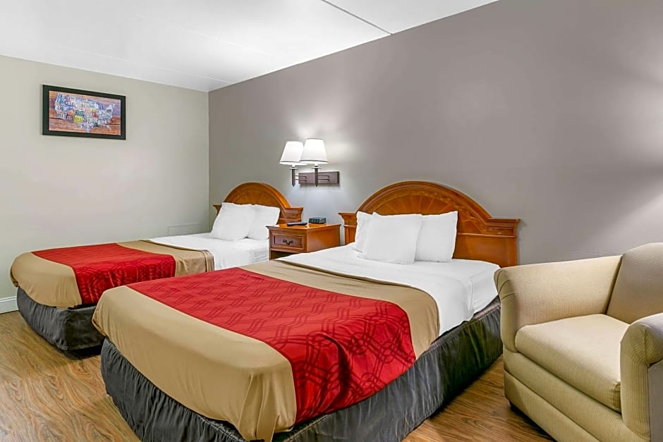 Econo Lodge Northeast