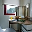Elpiniki Luxury Rooms