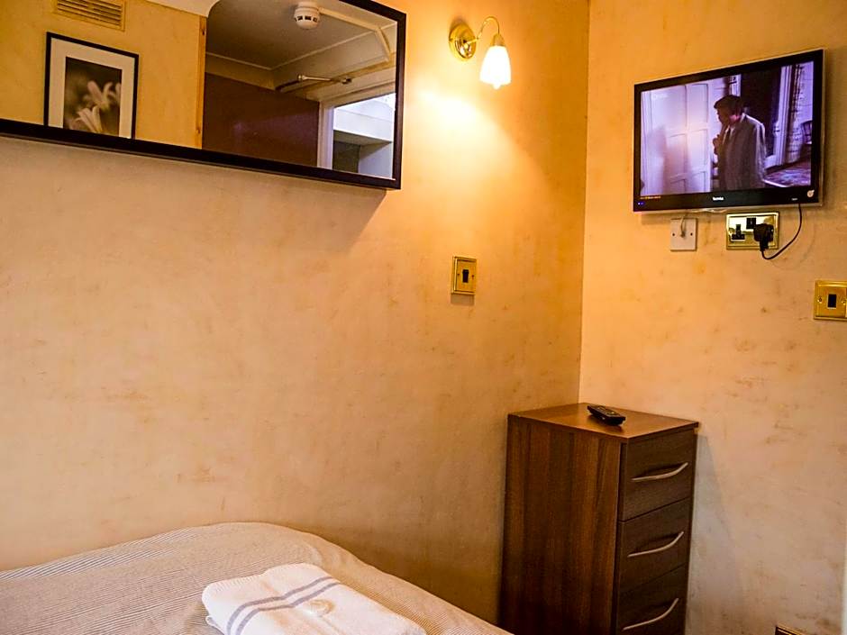 Cricklewood Lodge Hotel