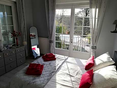 Double Room with Mountain View