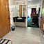 Oyster Bay Inn & Suites