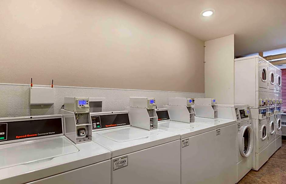 Extended Stay America Select Suites - Omaha - Southwest