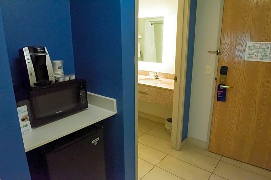 Holiday Inn Express Hotel & Suites Elkhart-South By IHG