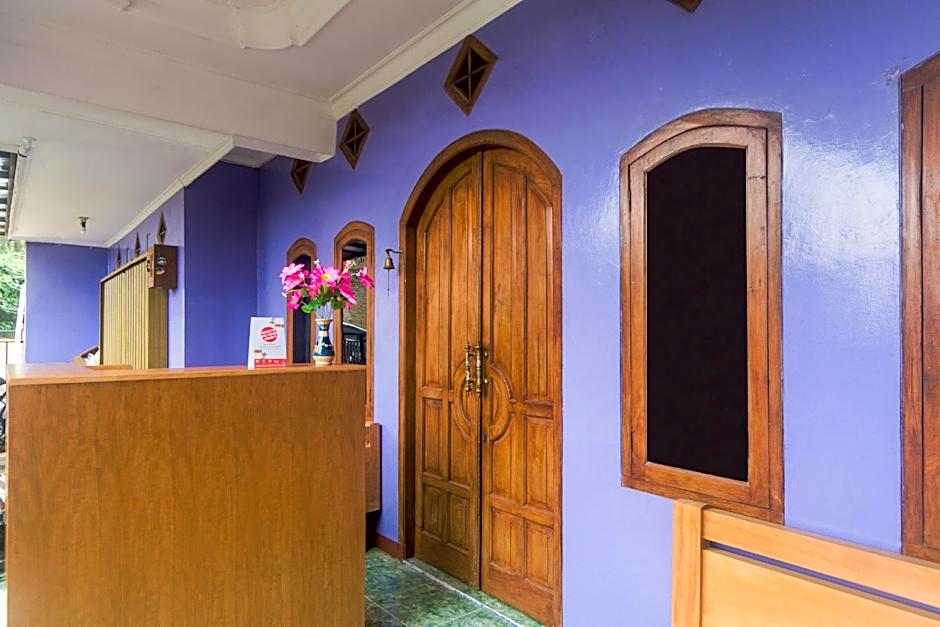 OYO 2938 Penginapan Bumi Ahsan 102 Syariah