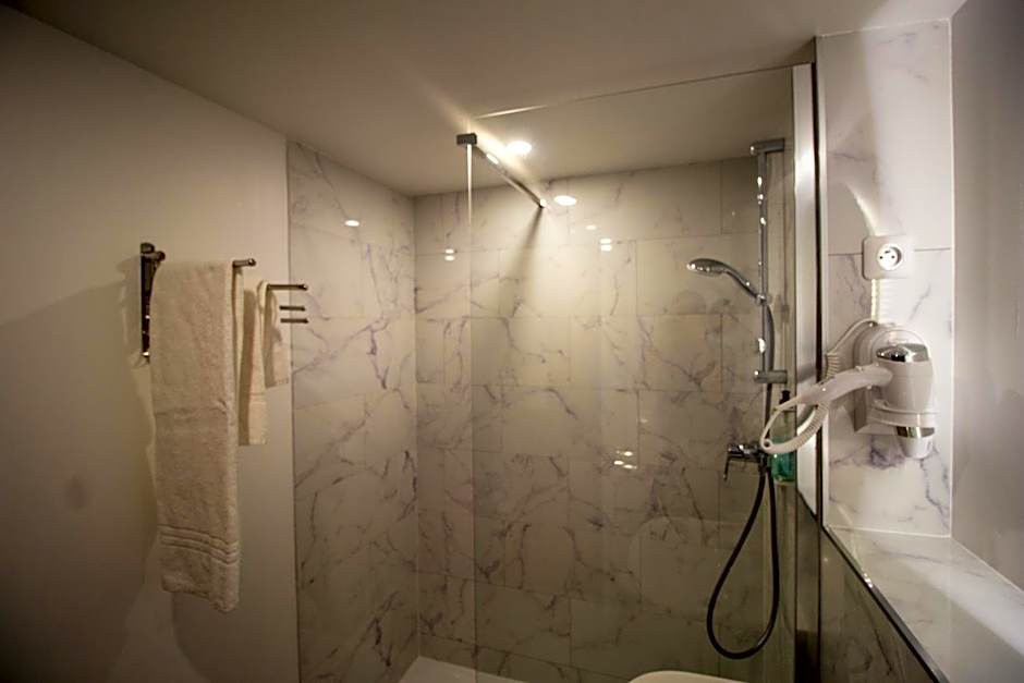 Hotel RBX - Roubaix Centre