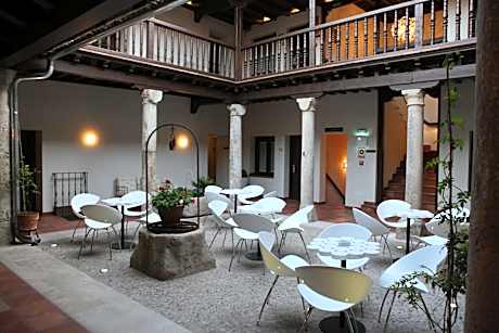 Evenia Alcalá Boutique Hotel