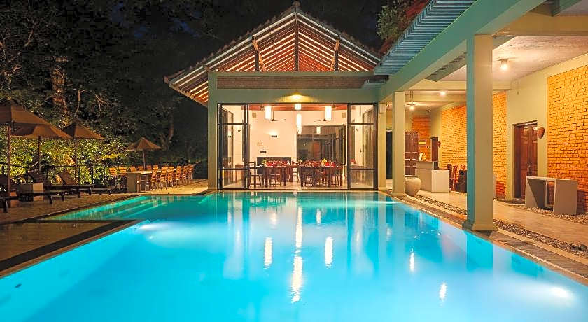 Arika Villa