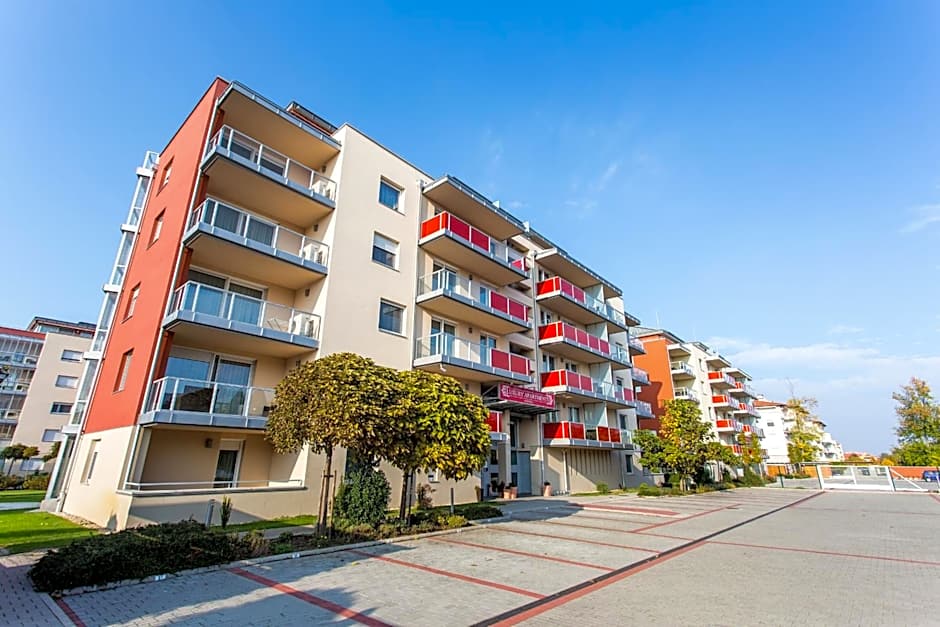 Luxury Apartment Hotel Siófok