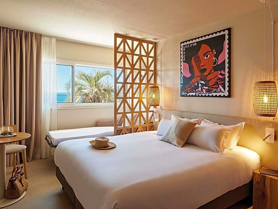 Mercure Saint Raphael Centre PLage