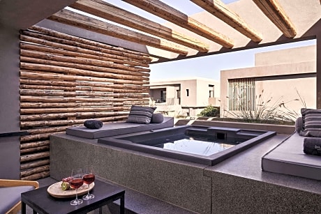 Signature Suite with Two Pools