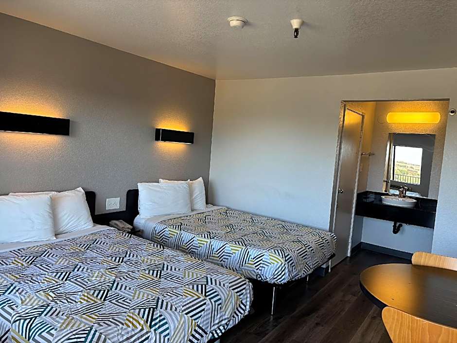 Motel 6-Watsonville, CA - Monterey Area