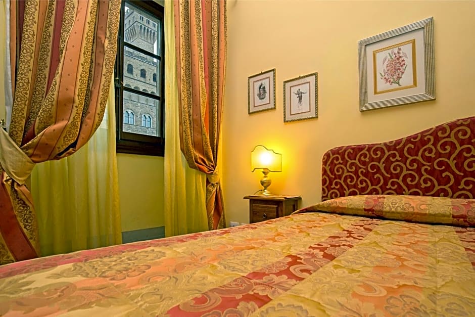 La Casa Del Garbo - Luxury Rooms & Suite