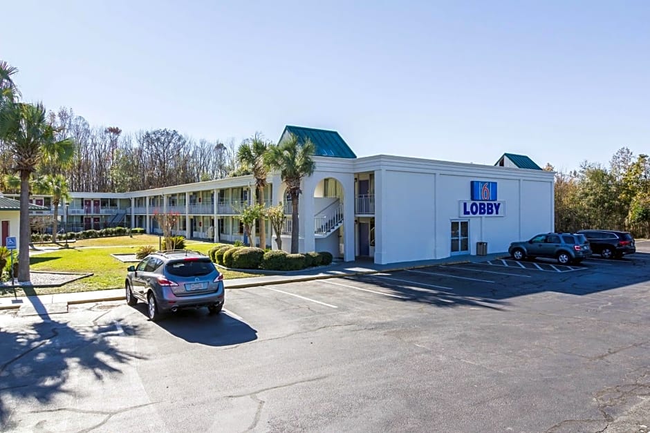 Motel 6-Townsend, GA