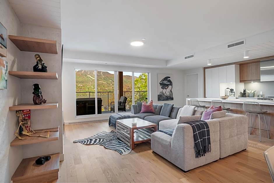 Lago by Tremblant Platinum