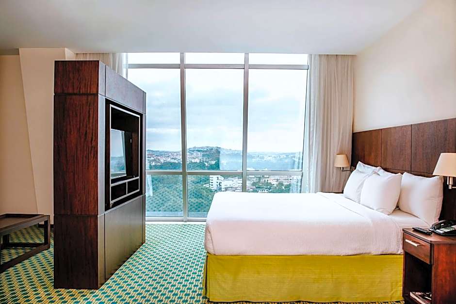 Courtyard by Marriott Guayaquil