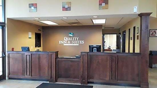 Quality Inn & Suites