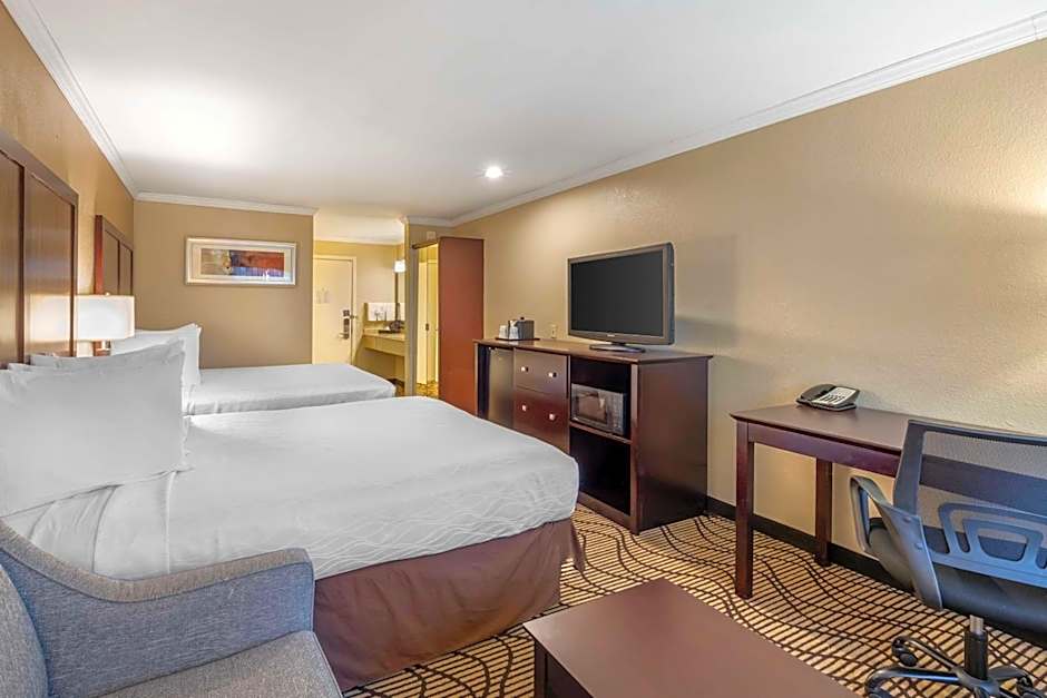 Best Western Plus Orchid Hotel & Suites