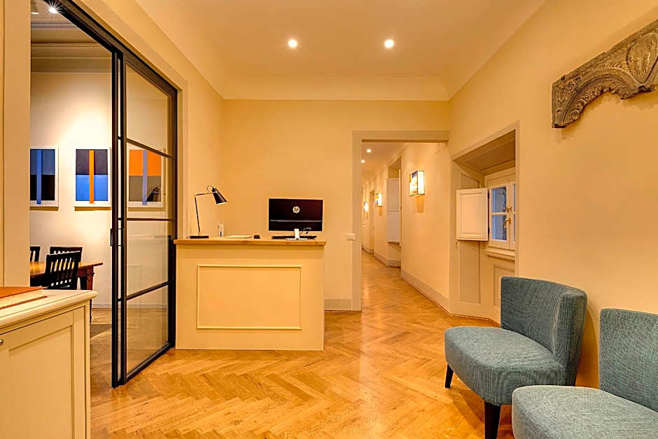 Santa Croce 14 B&B