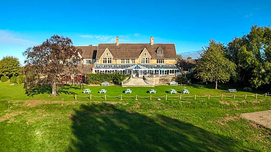 Cricklade House Hotel, Sure Hotel Collection by Best Western