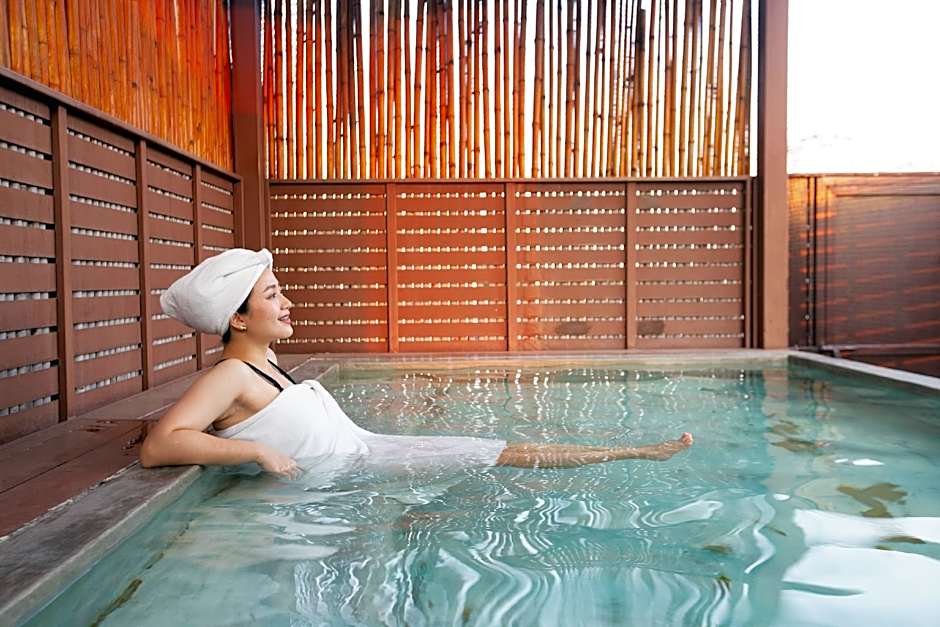 Ascella Sukhumvit 38 