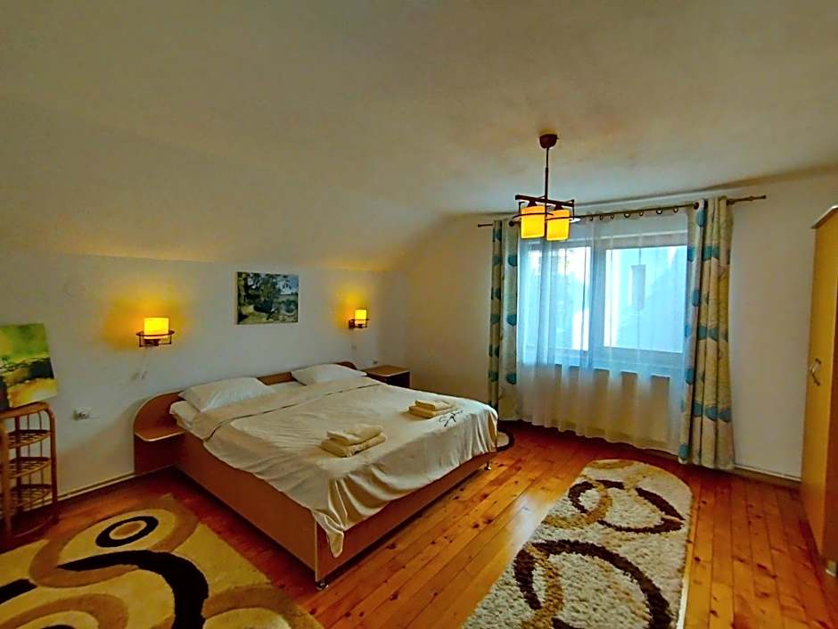 Boutique Casa Galbena