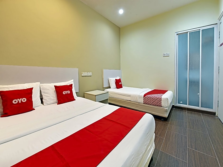 OYO 90853 New Soho Hotel