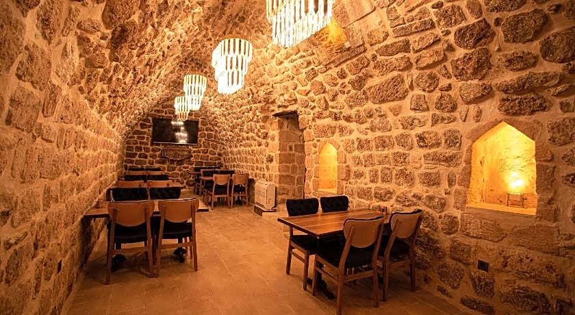 ANKAHAN KONAĞI